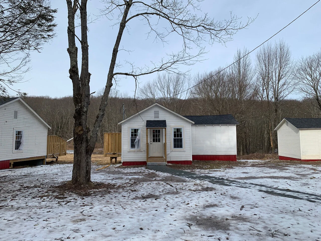 Catskills multiunit cottages colony for sale, Mountain Dale, NY