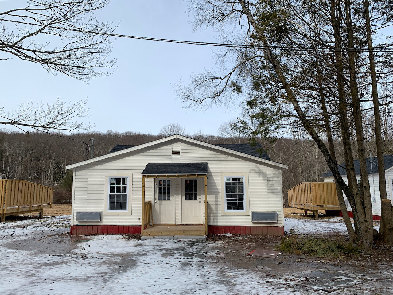 Catskills multiunit cottages colony for sale, Mountain Dale, NY. — Country House Realty Fine