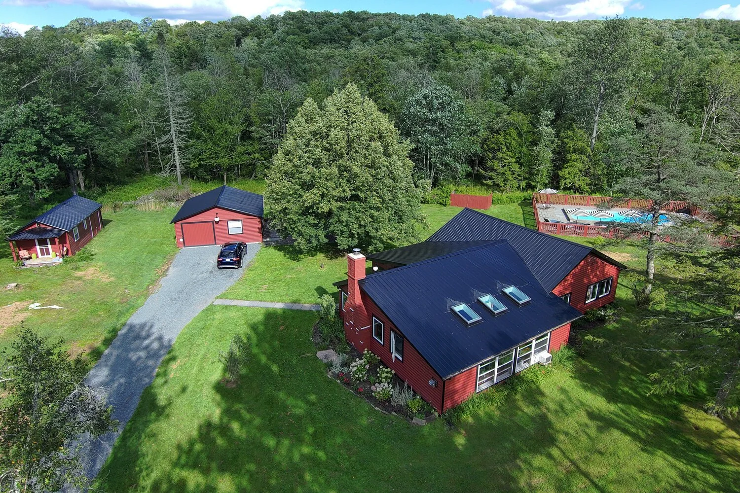 Noble House: Livingston Manor, NY