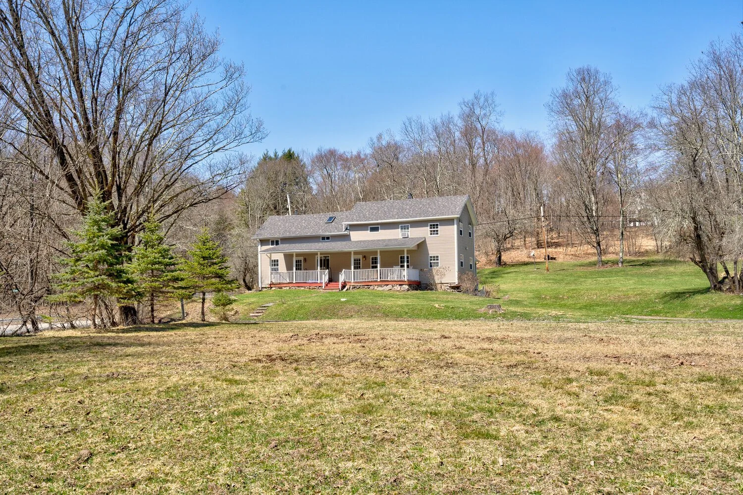 Braman Farmhouse: Equinunk, PA