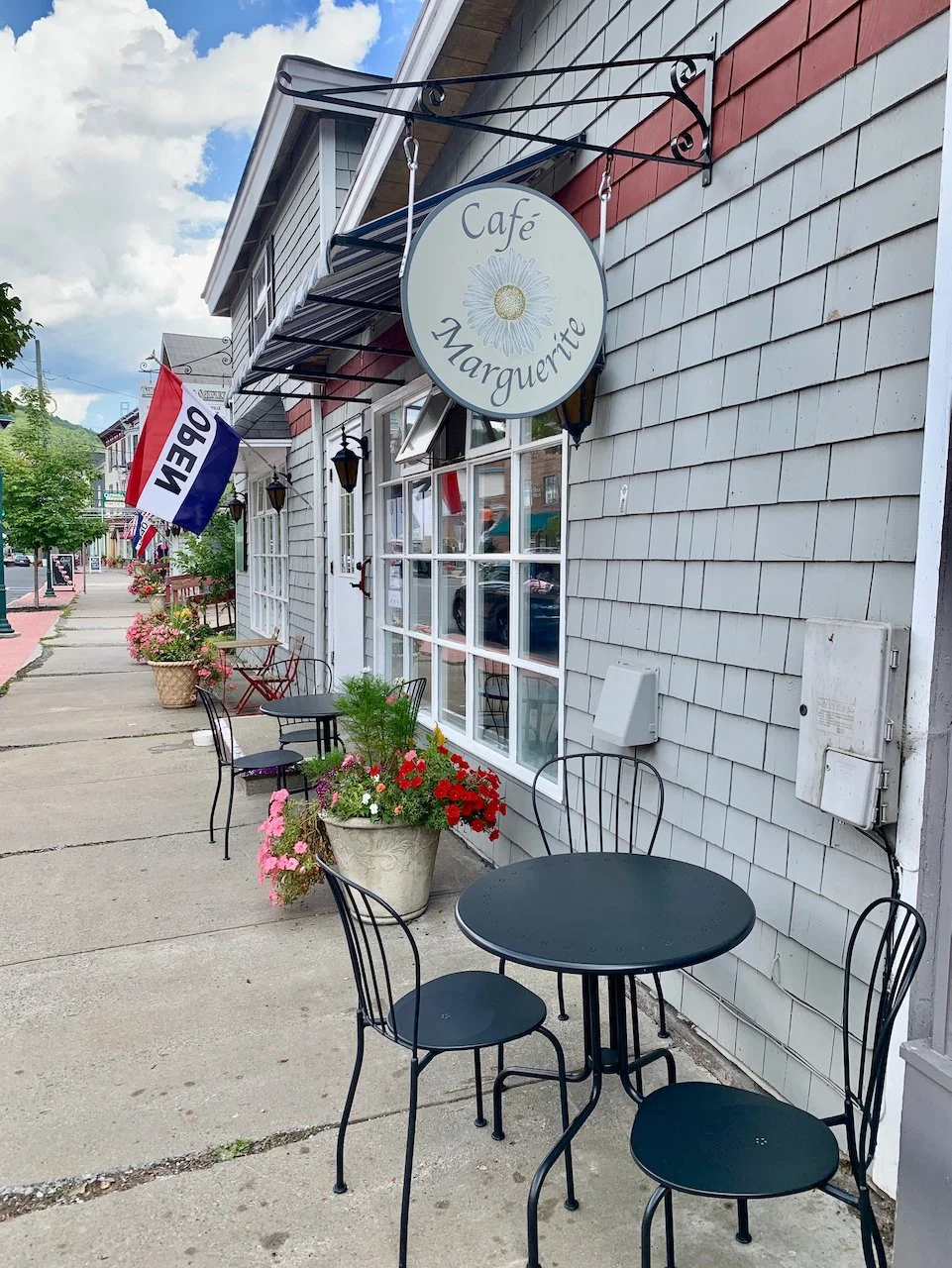 Café Marguerite, Margaretville
