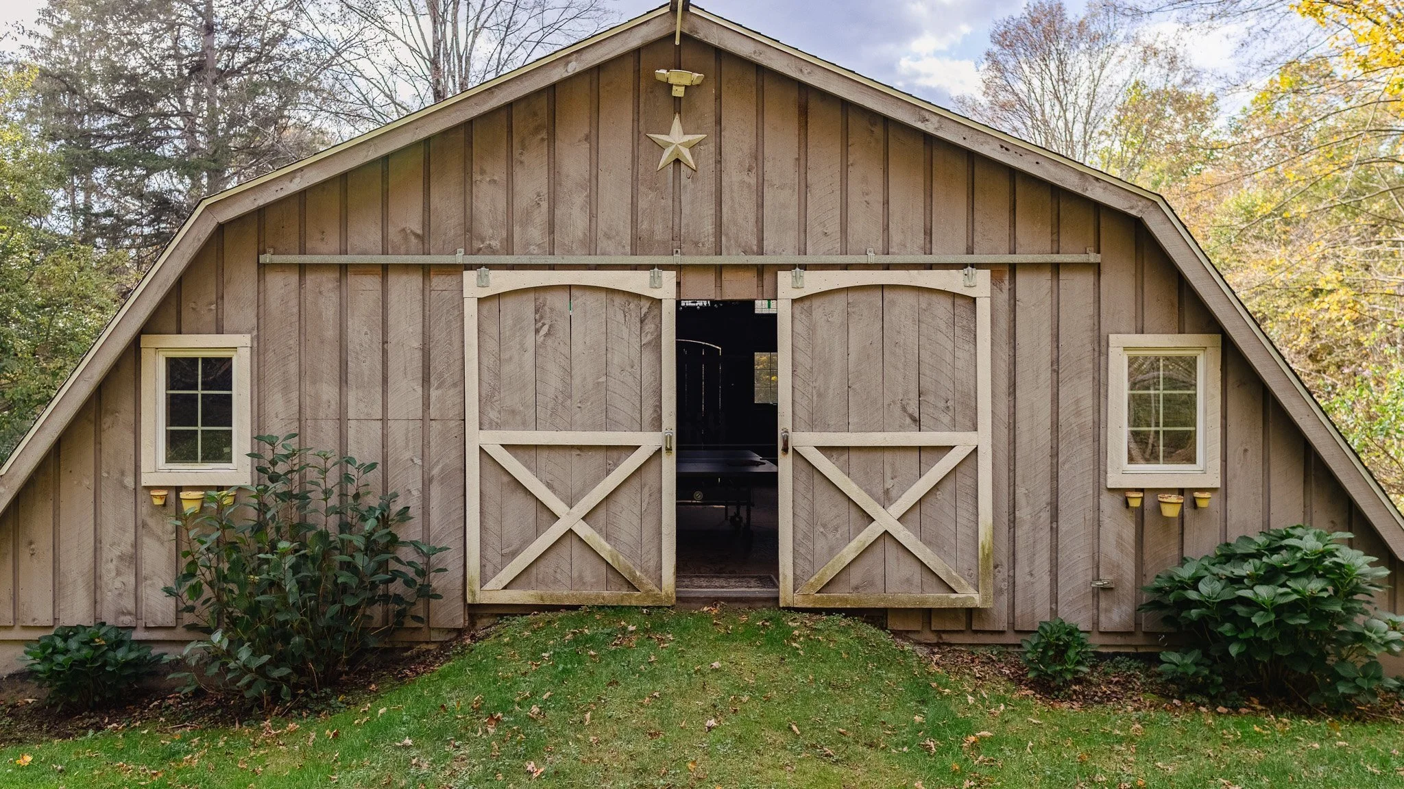 barn_loft+doors+0.jpg