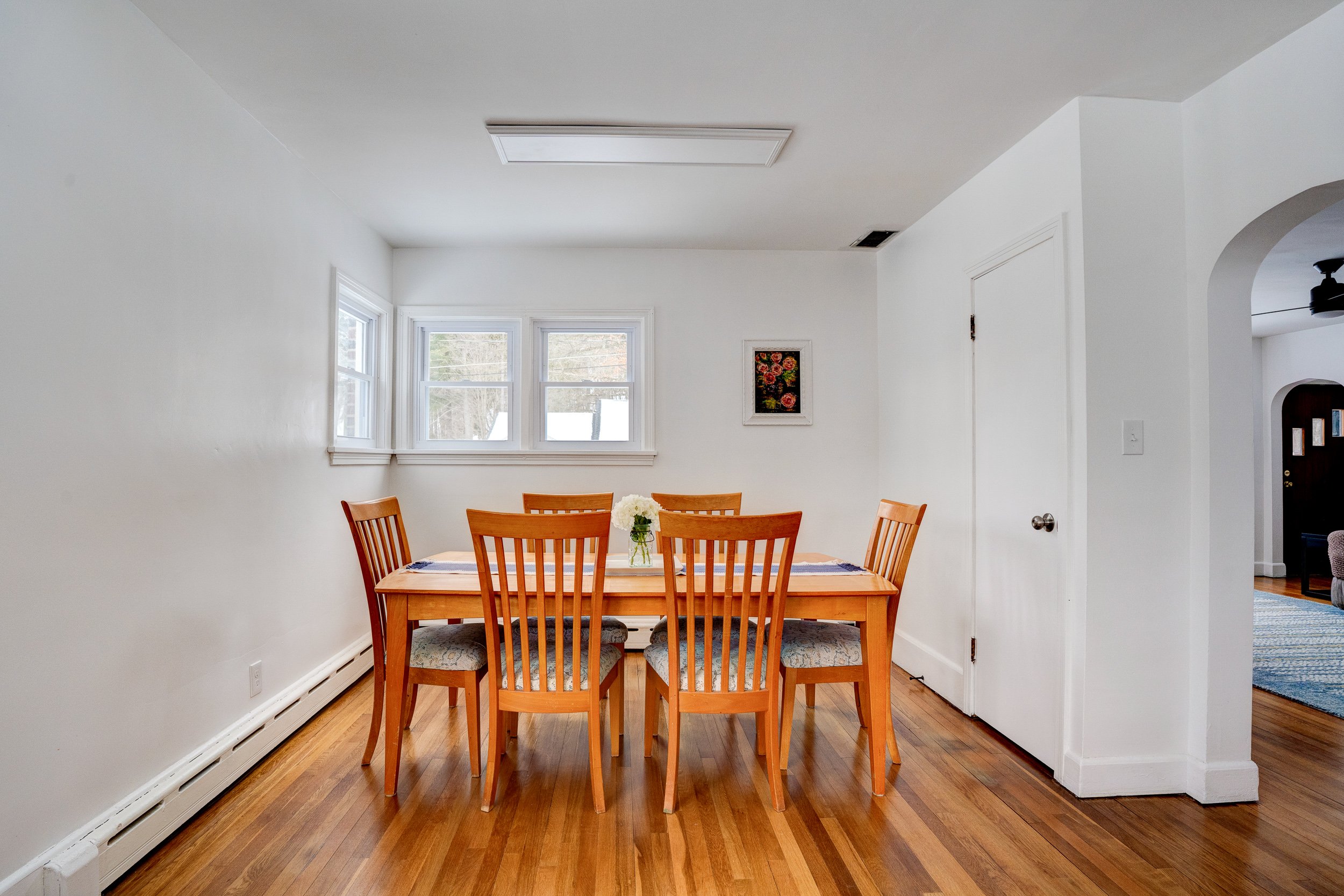 Jeffersonville dining room