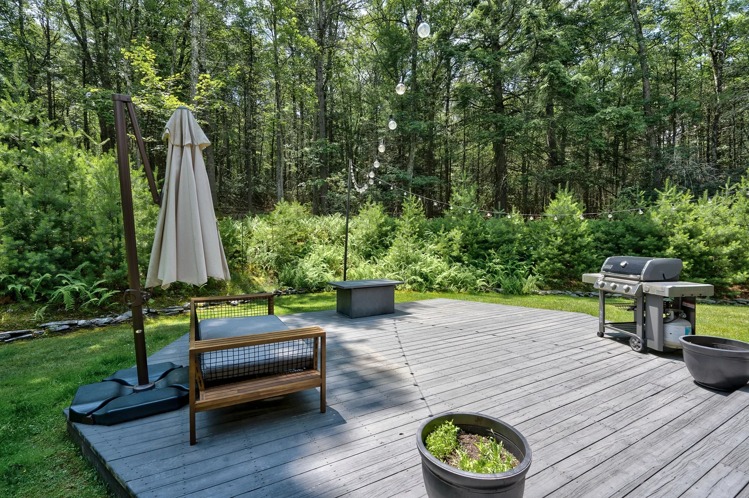 Timber Lake Contemporary Yulan, NY — Country House Realty