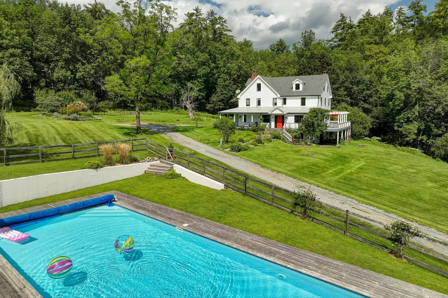 💫 NEW: Deep Hollow Hill is a gracious Catskills retreat that combines historic charm, modern comfort, and resort-style amenities. Set on nearly 19 acres just three minutes from Main Street Narrowsburg, the property offers privacy, serenity, and the 