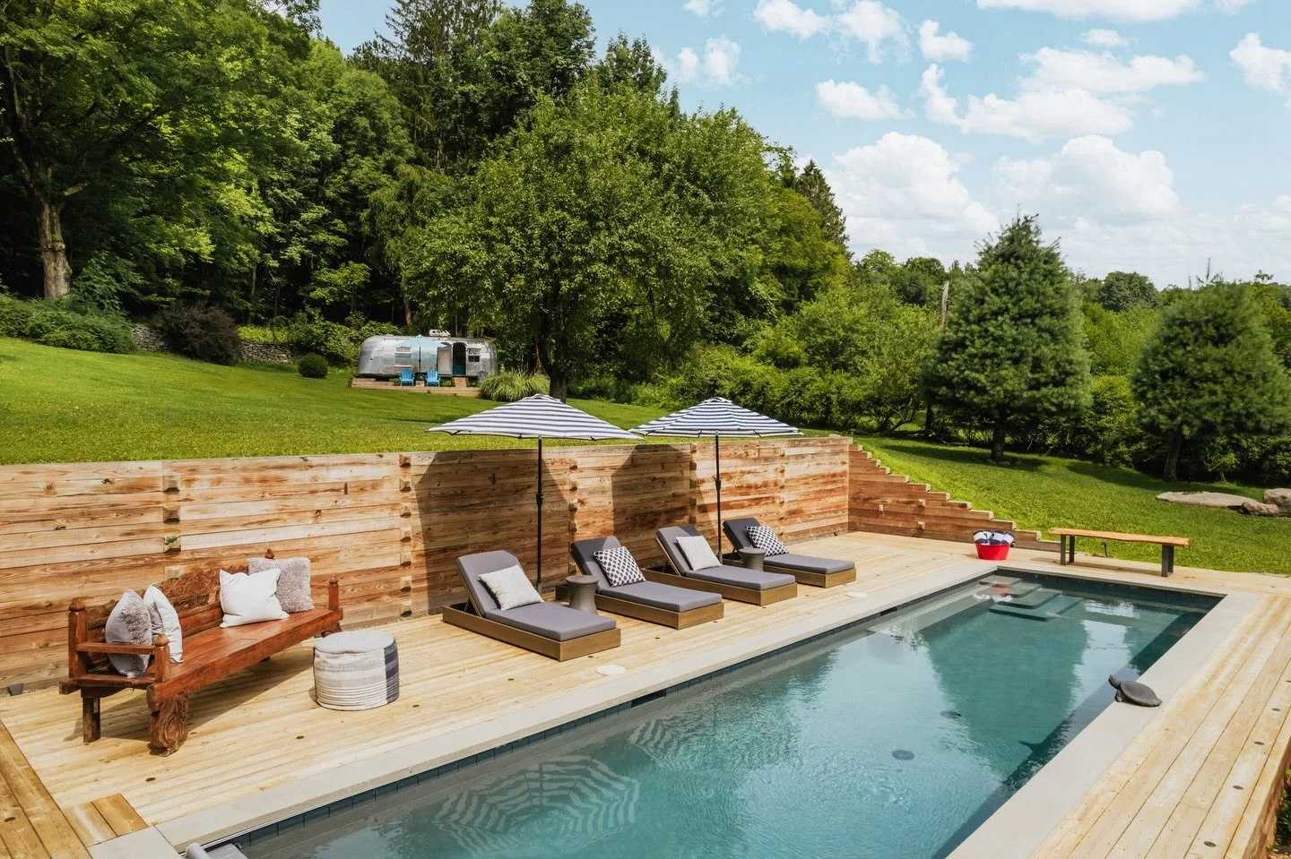 READY TO TAKE THE PLUNGE? 💦
Winter may have us bundled up, but spring is on the horizon.⁠ Dive into these four properties, each featuring an inviting private pool, enhancing outdoor life Upstate.⁠
⁠
Buying now gets you in by spring, with time to set
