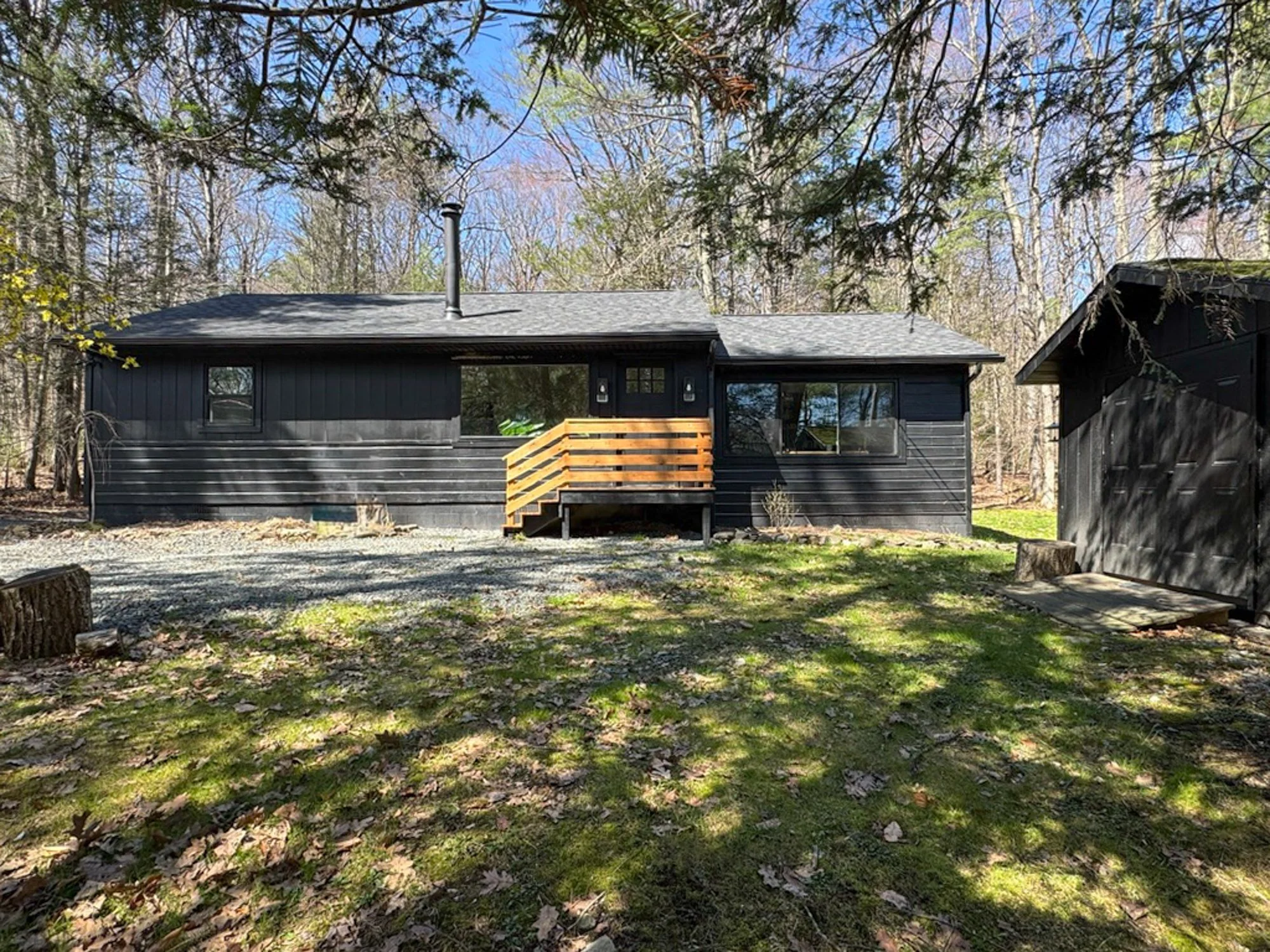 Midnight Pine Cottage: Kerhonkson, NY