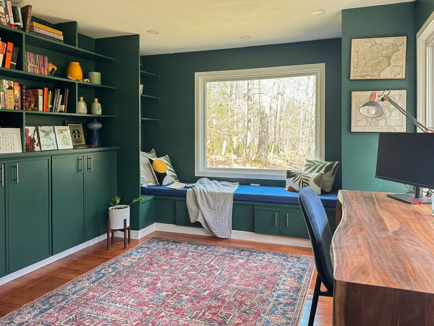 NEW + OPEN HOUSE💫  Sleek black exterior. Whitewashed great room. A corner wood stove that practically begs you to slow down. This lovingly renovated Catskills escape is bursting with light, charm, and seriously good vibes &mdash; and it sits on near