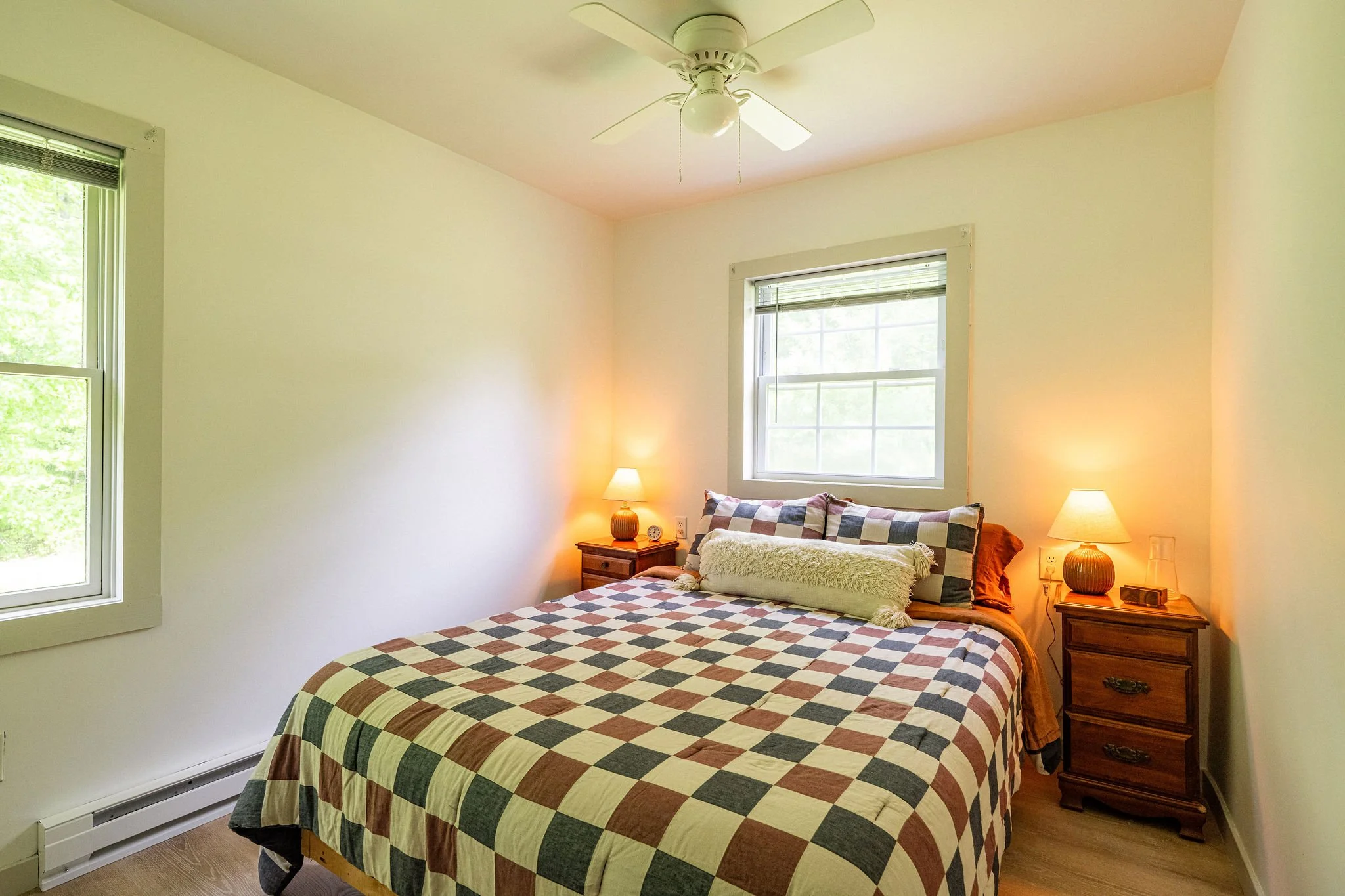 2026-05-CountryHouse-LeedsCabin-JdGluckstern-LawrenceBraun-LB4_5549-5549-041.jpg