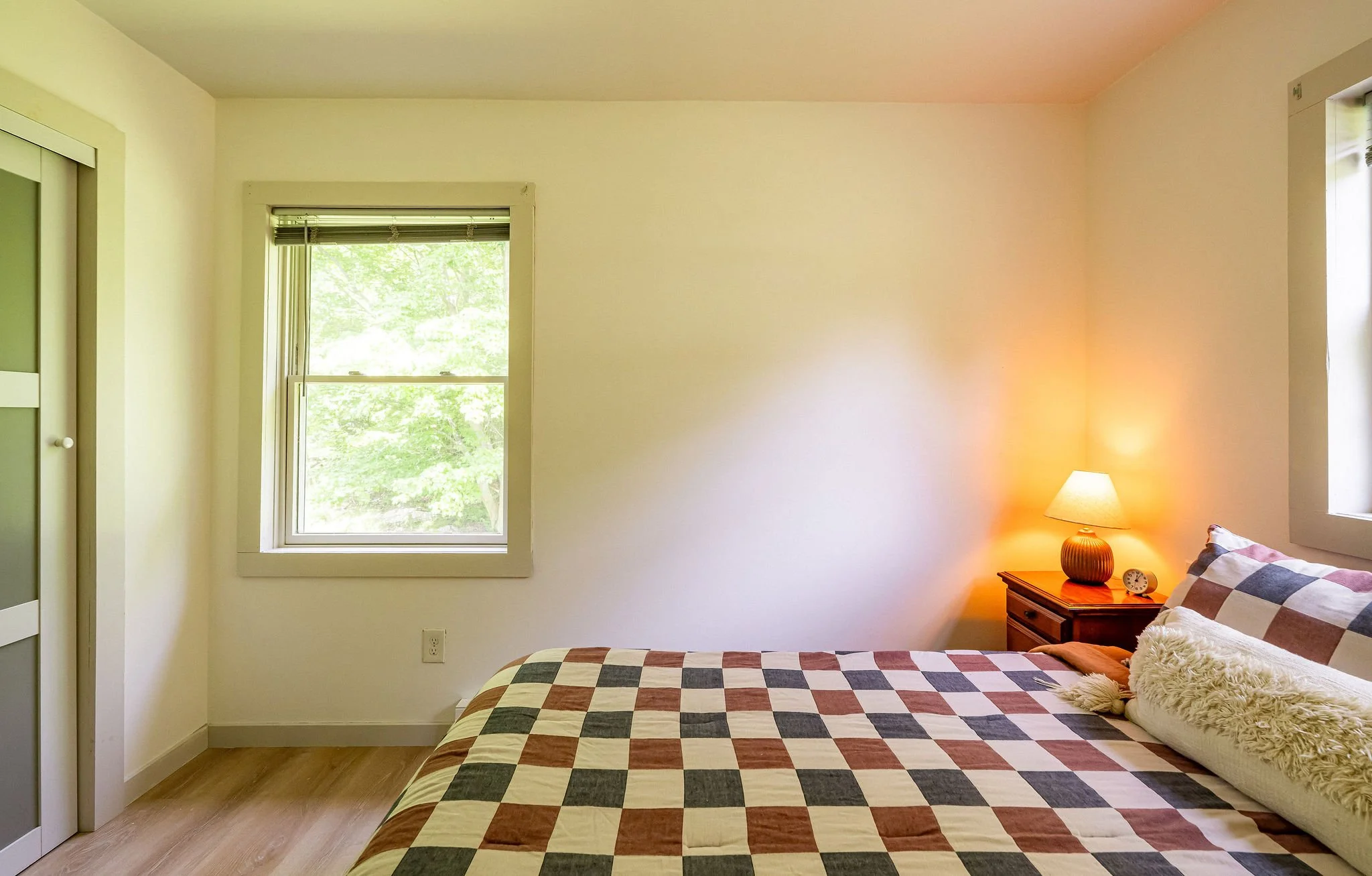 2026-05-CountryHouse-LeedsCabin-JdGluckstern-LawrenceBraun-LB4_5550-5550-042.jpg
