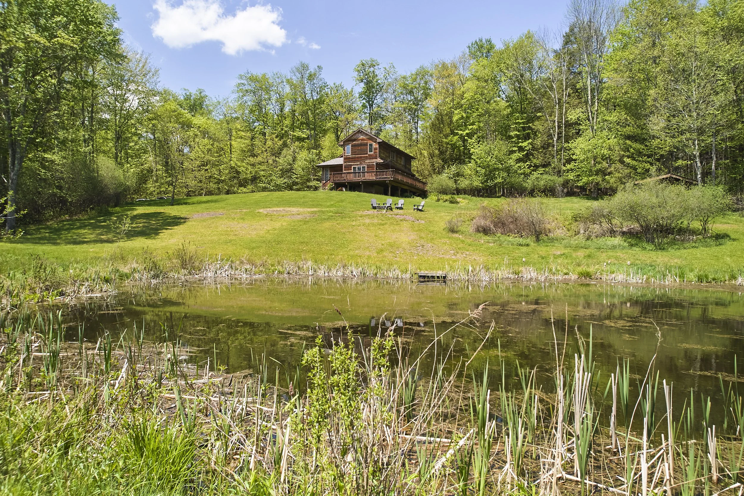 Sage Pond House: Jeffersonville, NY