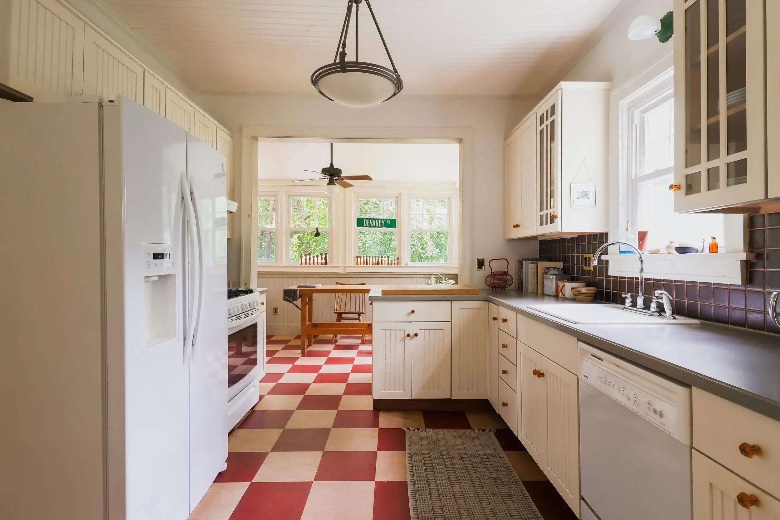 54 Devany Road-10.jpg