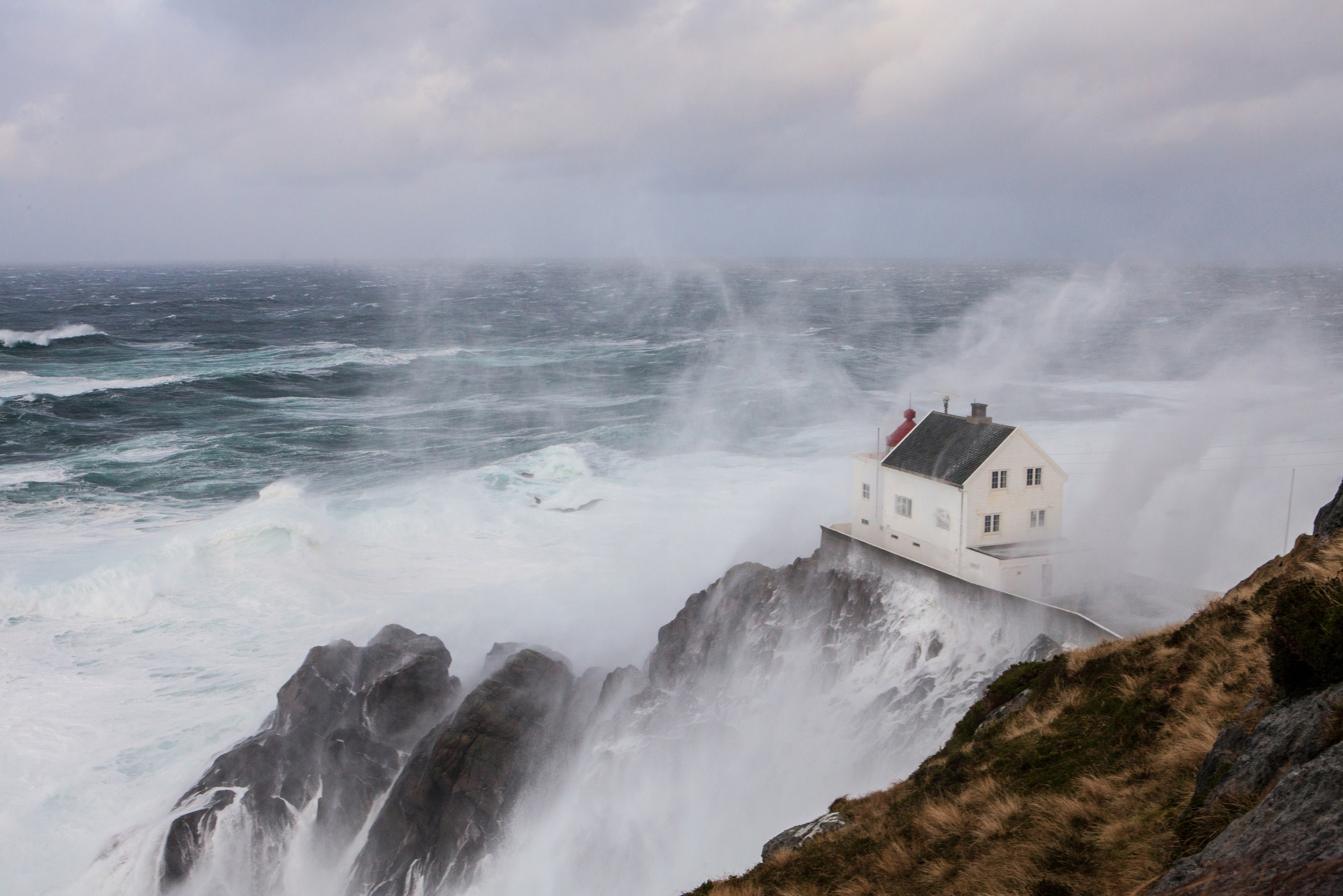 Kråkenes fyr, Vågsøy