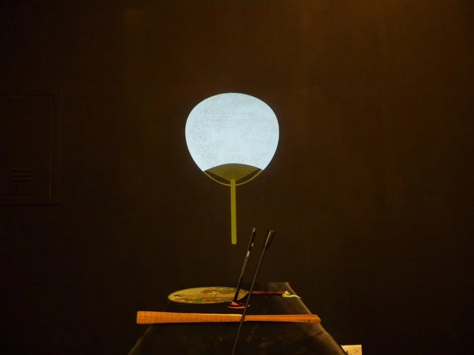  Dust was exhibited at Chini Gallery, Taipei in 2013. 