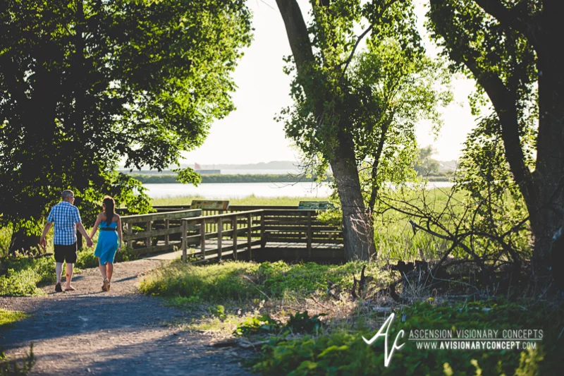 Buffalo-Engagement-Photography-MB-019-Times-Beach-Nature-Preserve.jpg