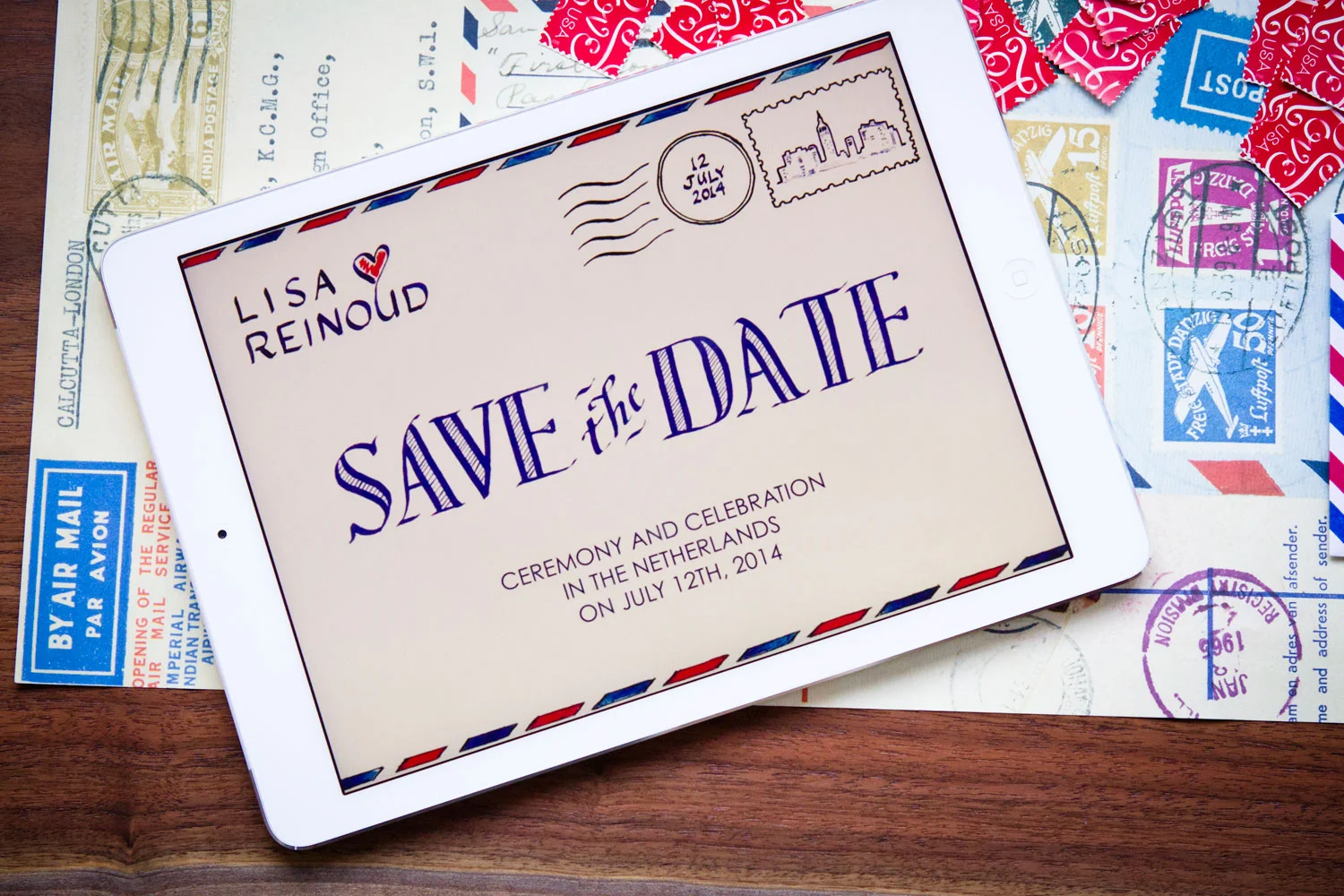 The LAURA ANN digital Save the Date allowed the couple to reach international guests at the same time.