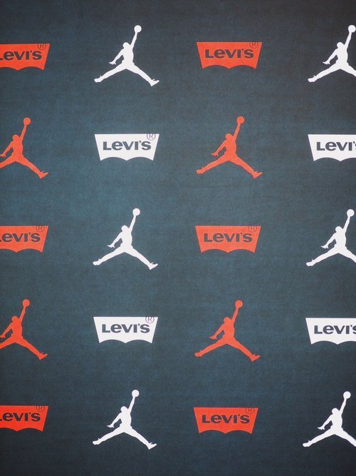 Levi's X Jordan 4 Raffle Launch