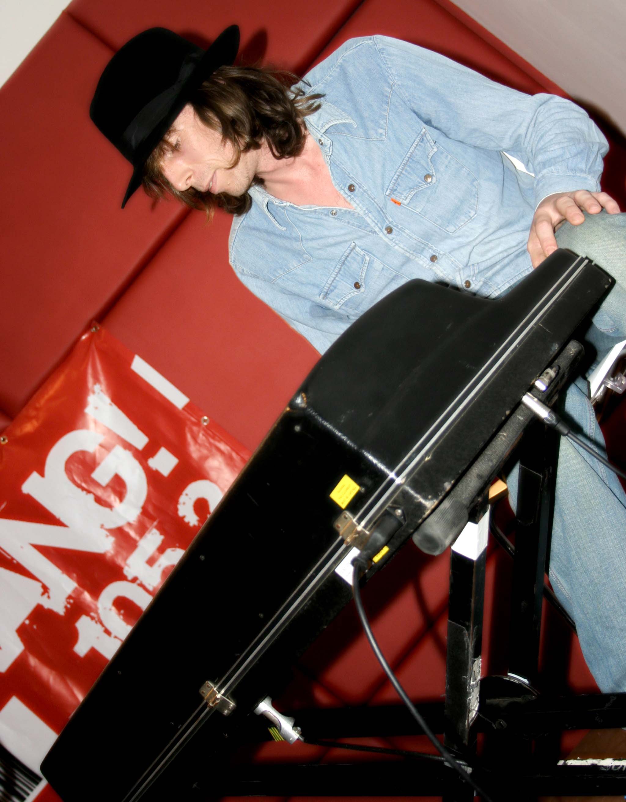 Super Grass 006_RJ.jpg