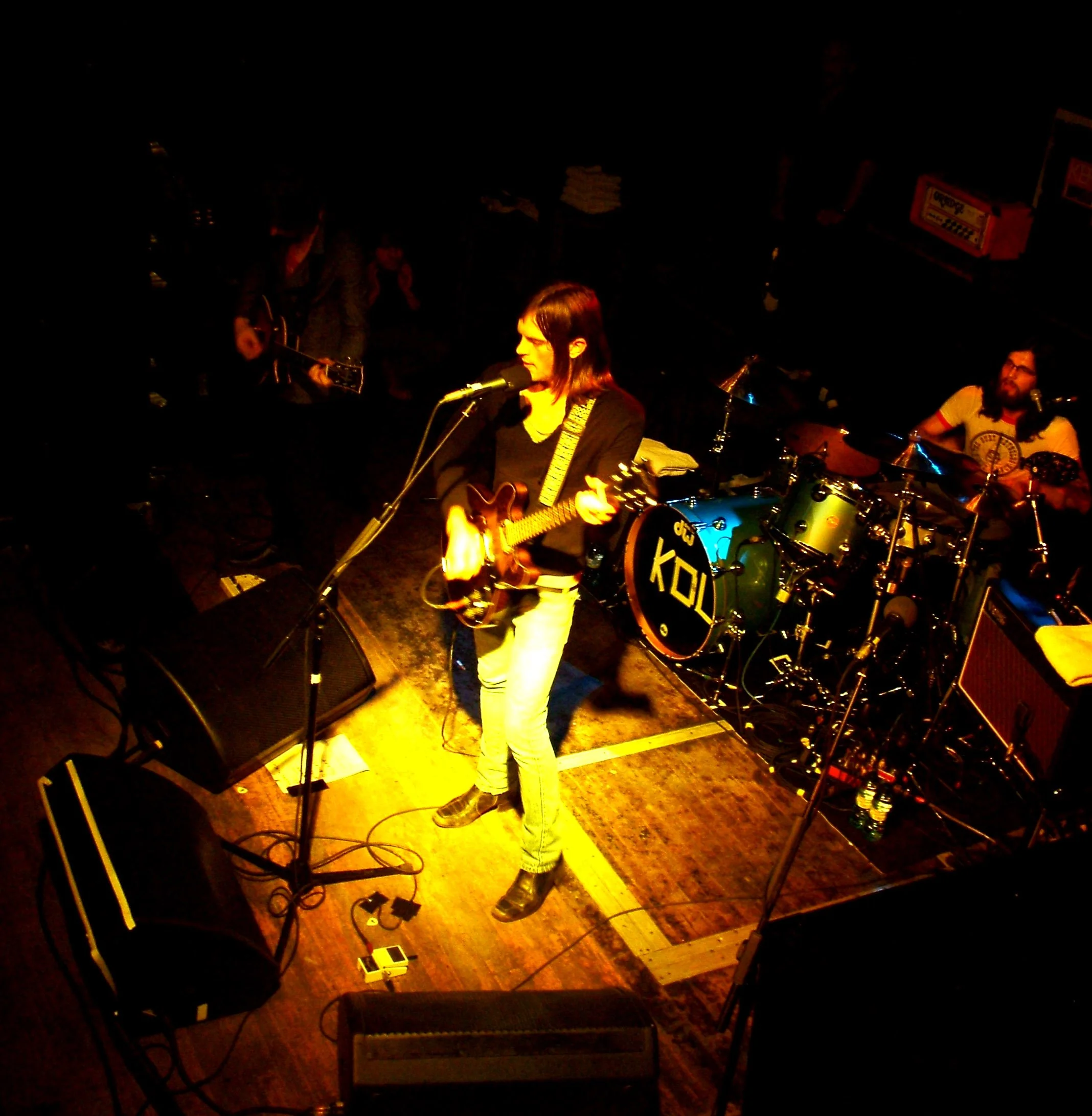 Kings Of Leon 120.jpg