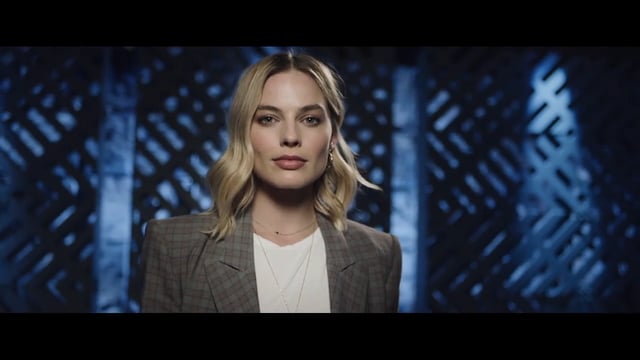 MARGOT ROBBIE - CHANGING SEASONS