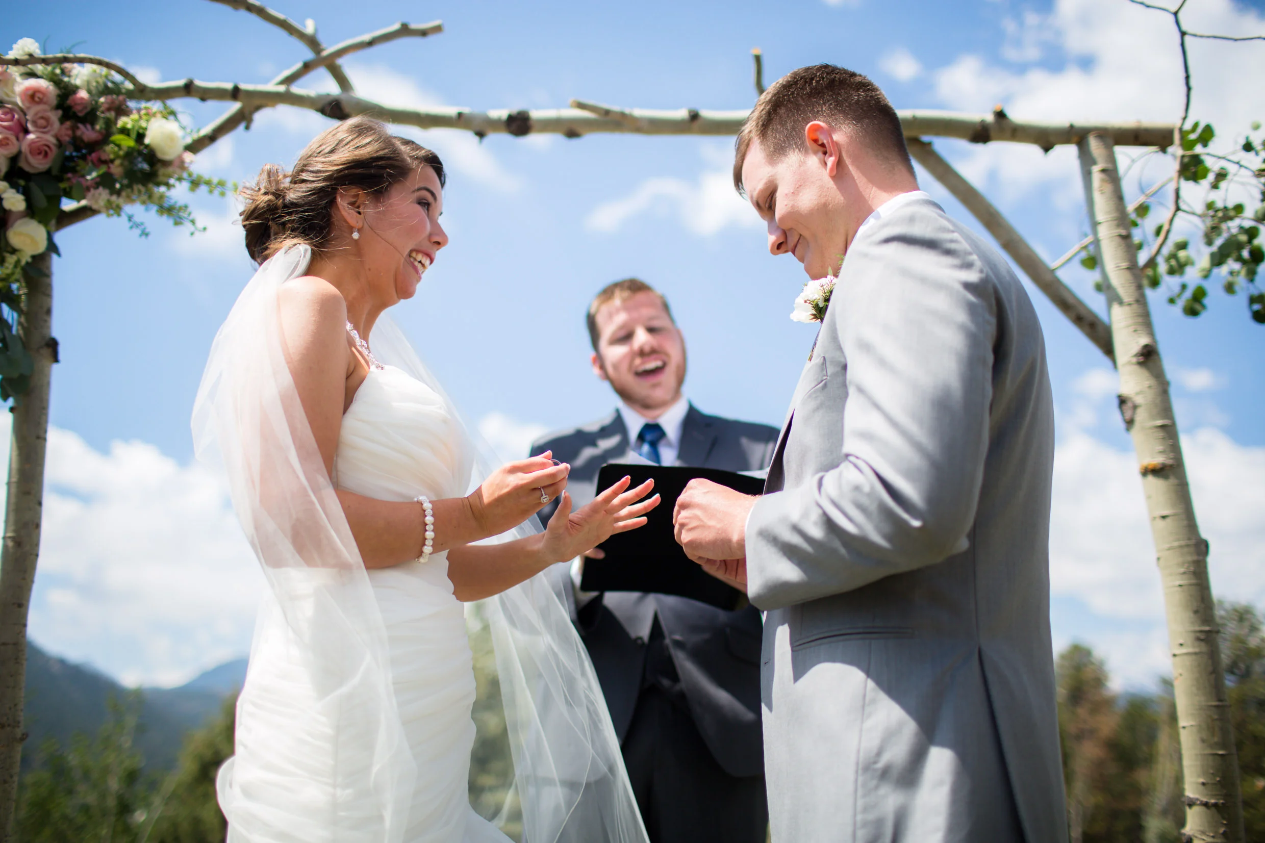 Carolyn&Joe-TONED-170625-312.jpg