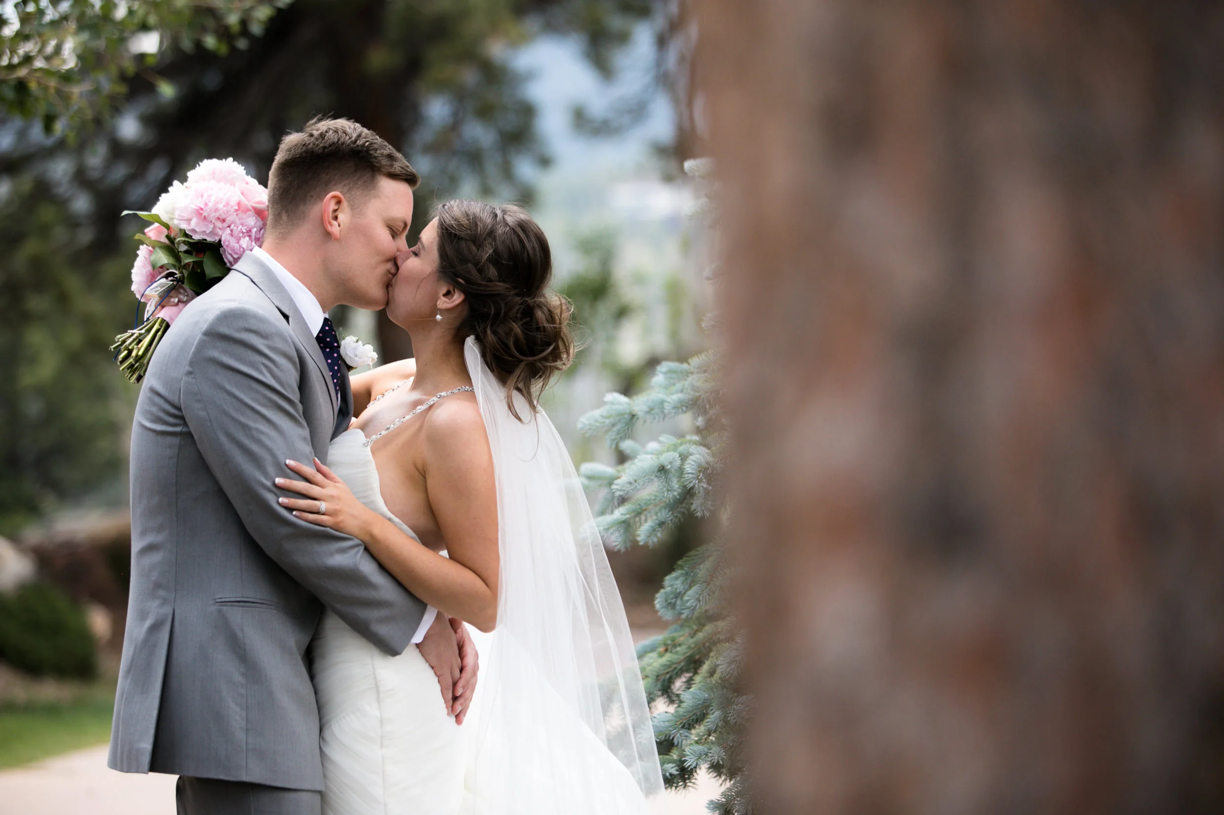 Carolyn&Joe-TONED-170625-409.jpg