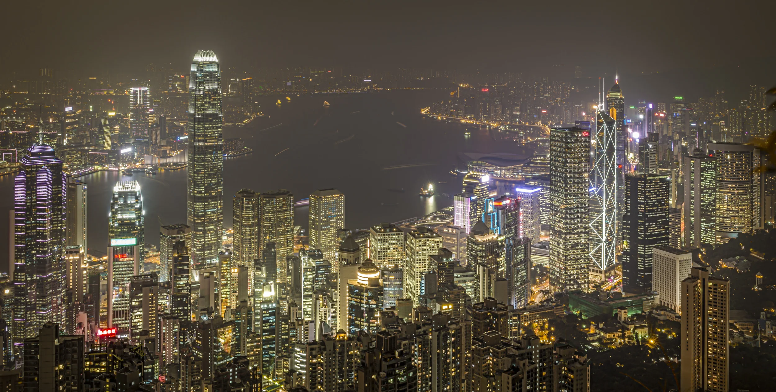 Hong Kong-.jpg