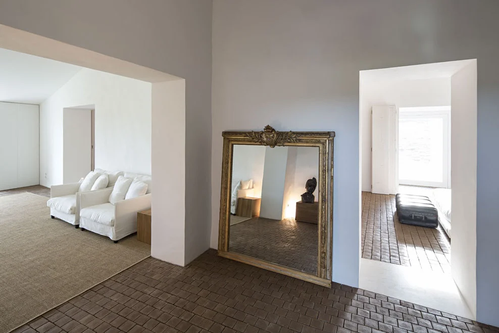 AIRES_MATEUS_CASA_TEMPO_MONTEMOR_PT_140314_0526_full.jpg
