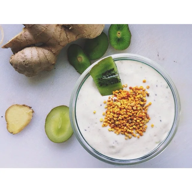 to smoothie - kiwi ginger smoothie