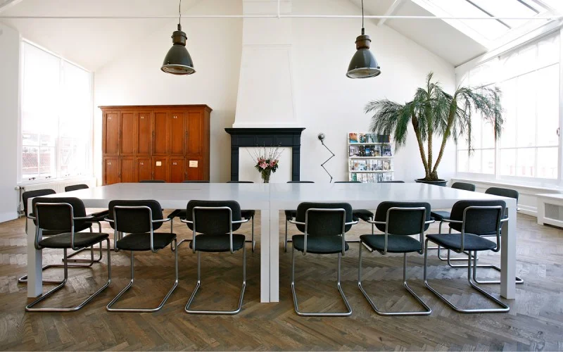 to play office - the playing circle