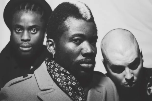 to shake - Young Fathers with Get Up