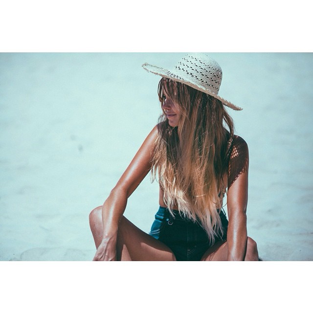 Days_like_these_with__christinamacpherson__Another_little_sneak_at_our_shoot_with__lucianarose__driftlab_and__spell_byronbay___summer__beachbabe__70s__fashion__fashionshoot__byronbay_by__carlybrownphotography_.jpg