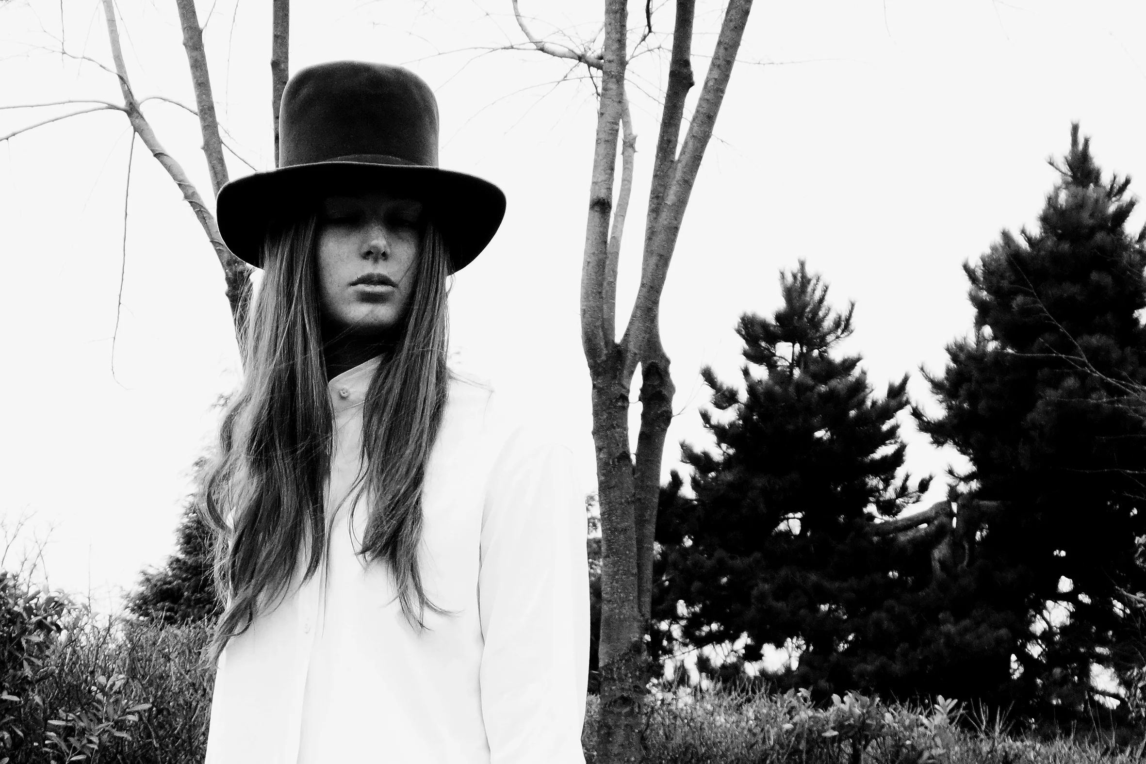 to shop - Eva Velazquez