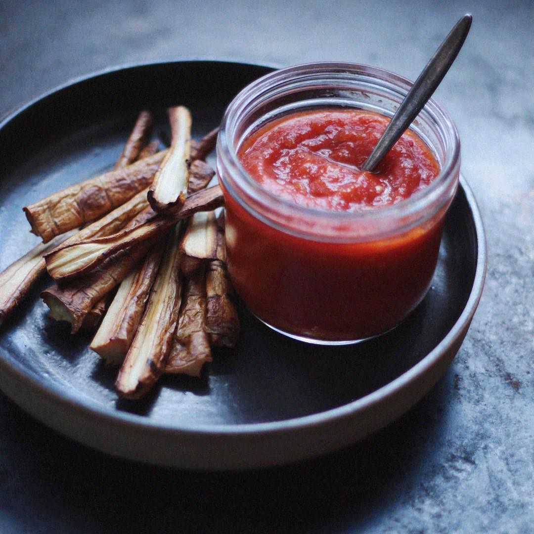 _BERHEALTHY_KETCHUP___with_spiced_parsnip_oven__fries___highly_comforting_and_nourishing_weekend_fodder___the_recipe_for_my_vibrant_sugarfree_ketchup_is_up_on_the__happinez_website._it_s_a_sauce_my_family___i_feast_on_quite_a_lot_one_of_the_essential.jpg