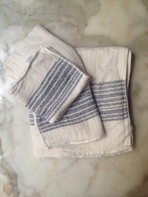 kontex-flax-organic-towel-02.jpg