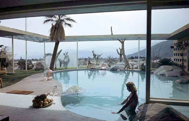 raymond-loewy-house-palm-springs.jpg