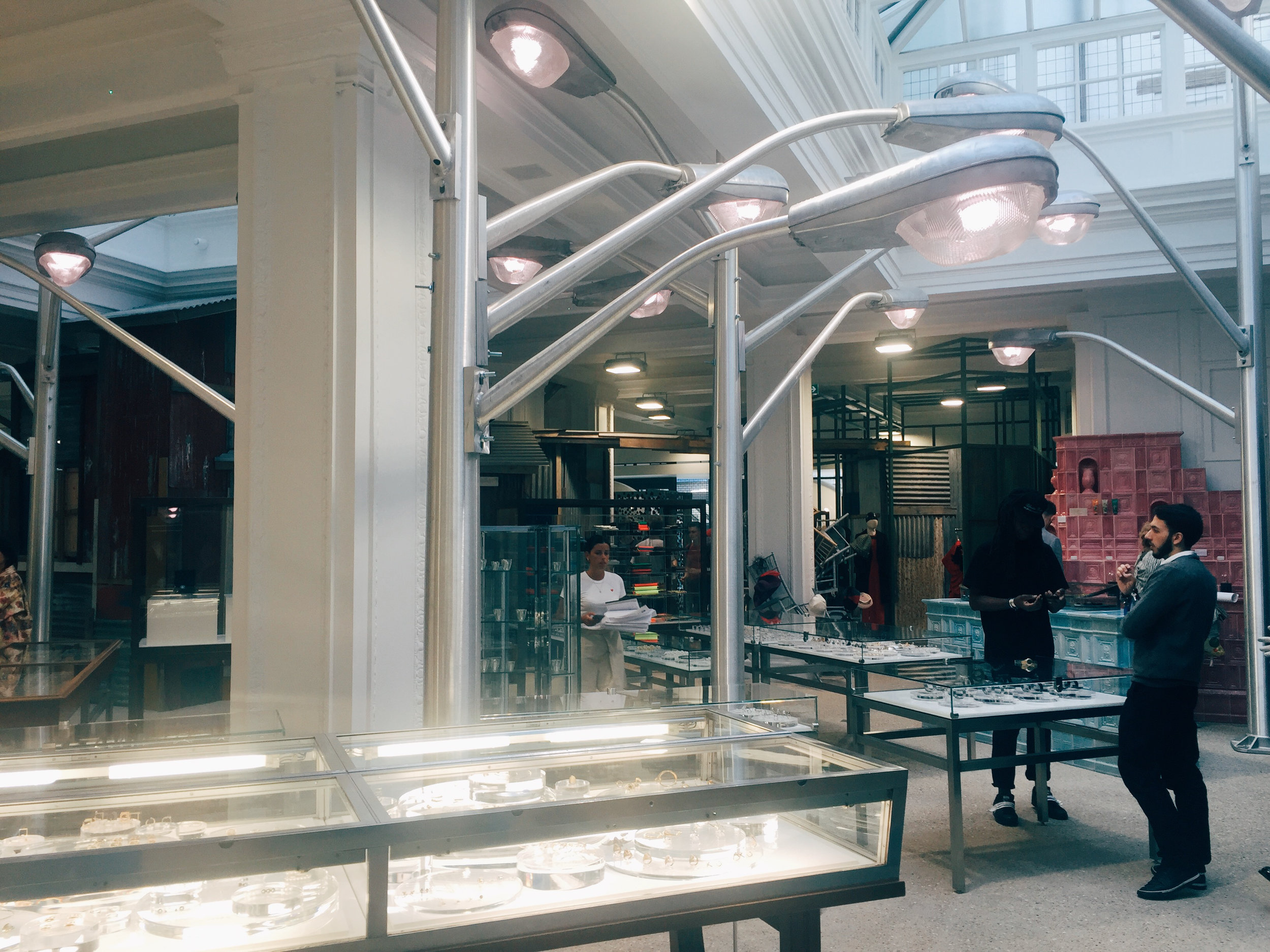 dover-street-market-london_5894.jpg