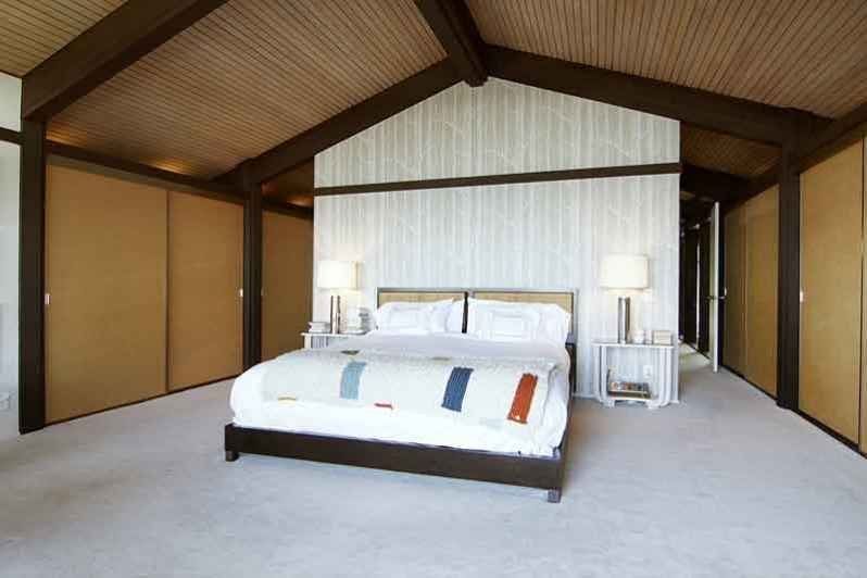Aziz Ansari-Hong House-Los Feliz Estates5146_LOS_FRANCISCOS_011.0.jpg