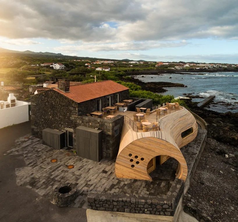 Cella Bar by FCC Arquitectura