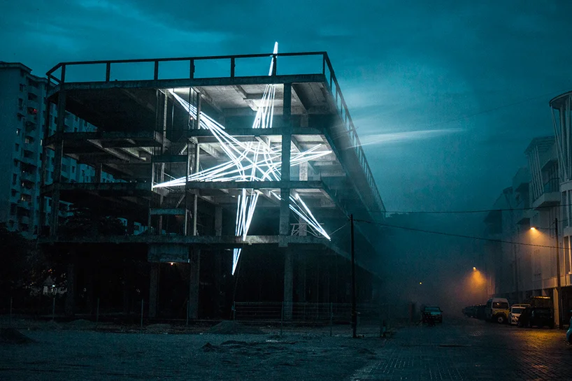 Glitch Star by Jun Ong