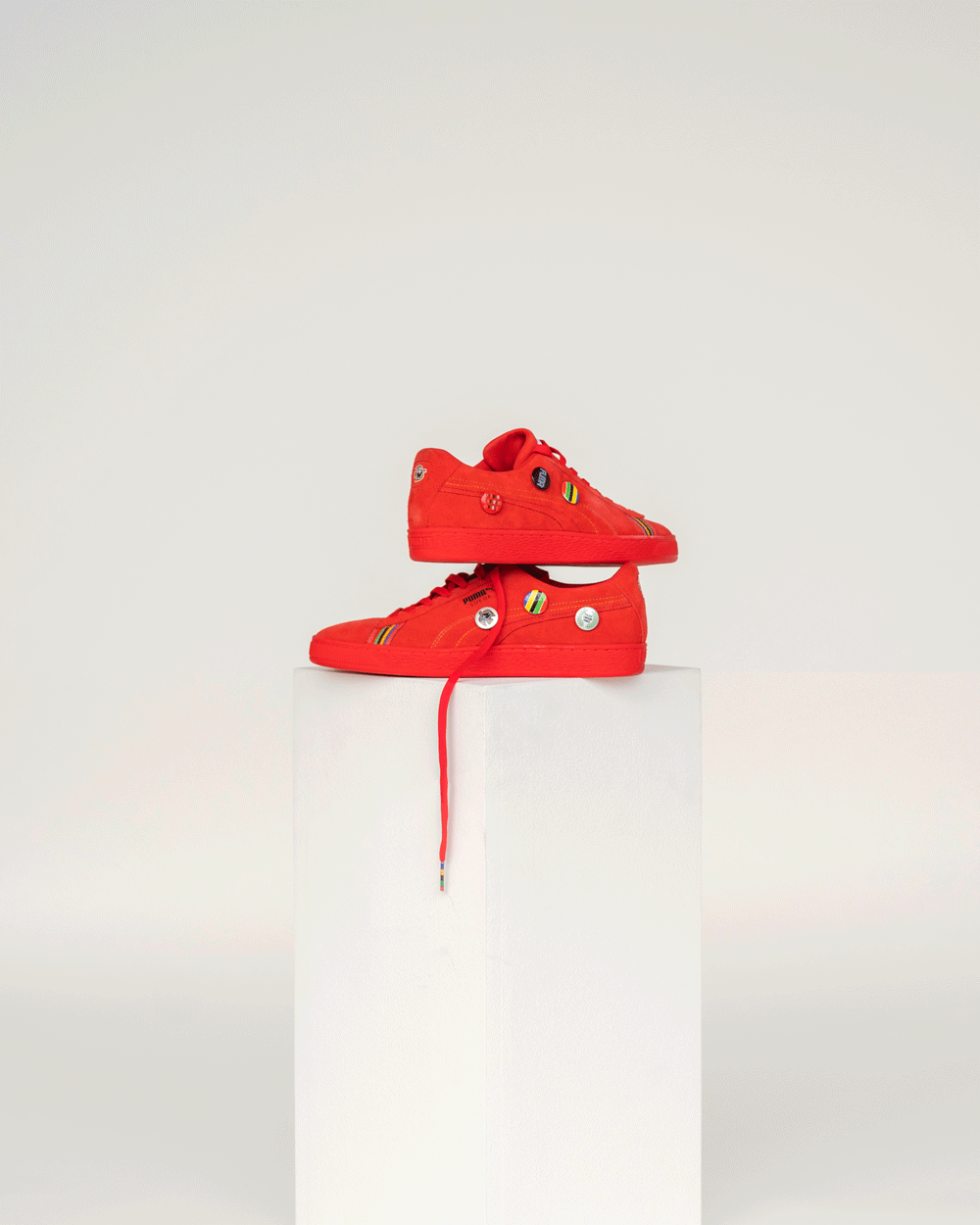 18AW_SP_-Suede50_Tommie_3351-1.gif