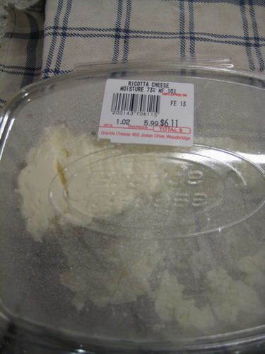 MORE OFTEN THAN NOT, INSTEAD OF Béchamel , I USE RICOTTA: EITHER ARE FINE