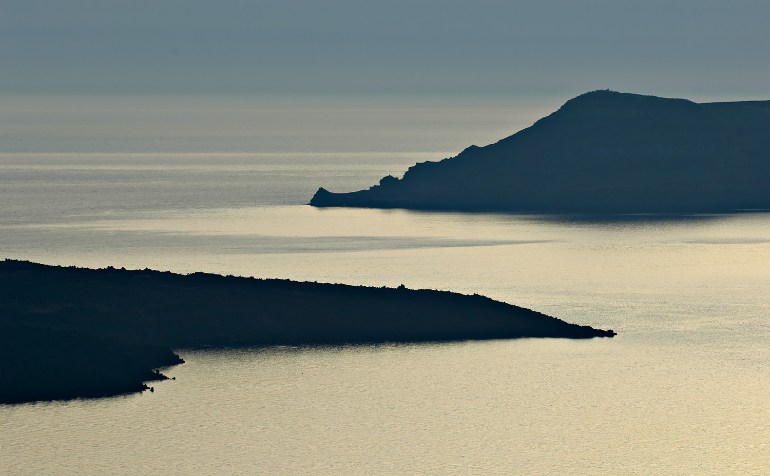  Santorini, Greece (2006) 