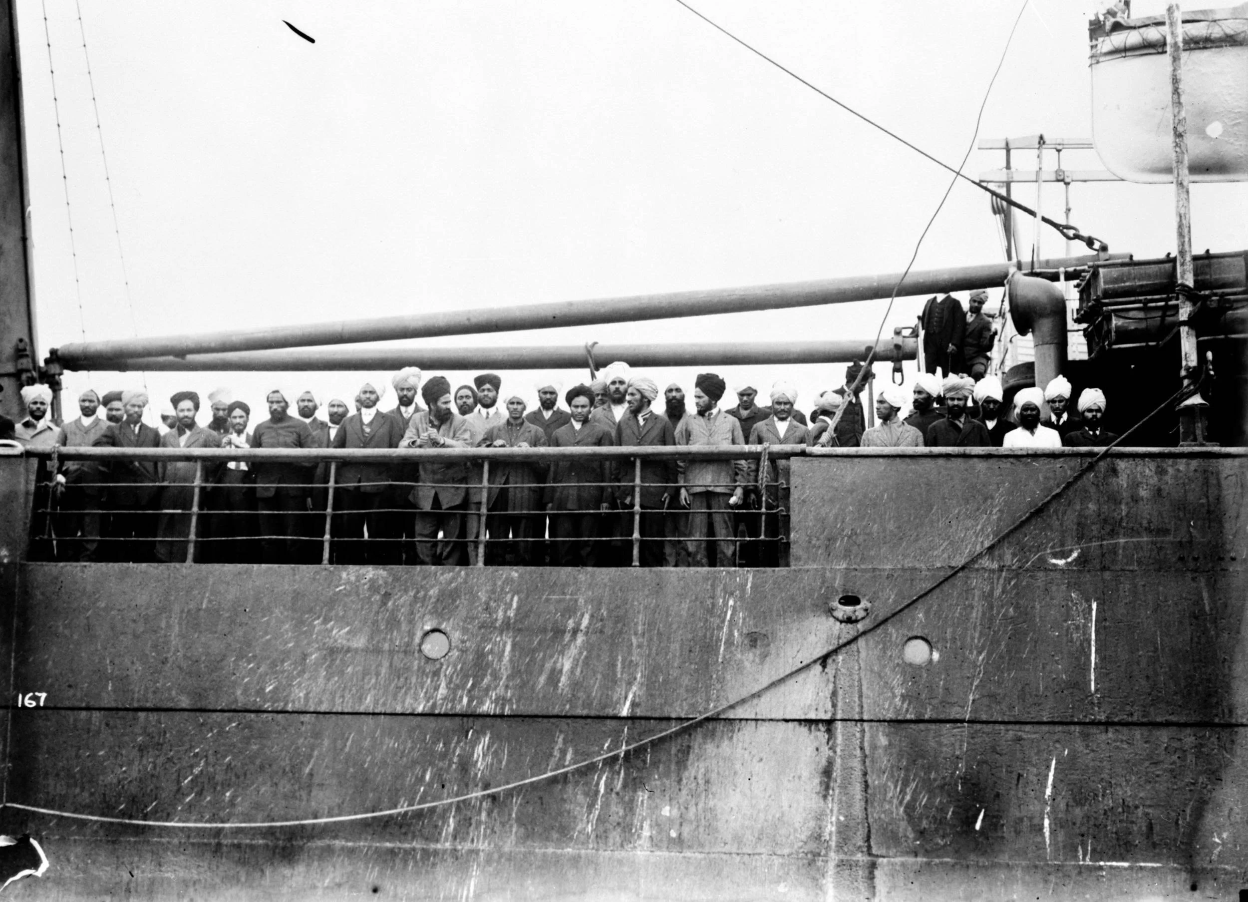 Passengers on Board Komagata Maru.jpeg
