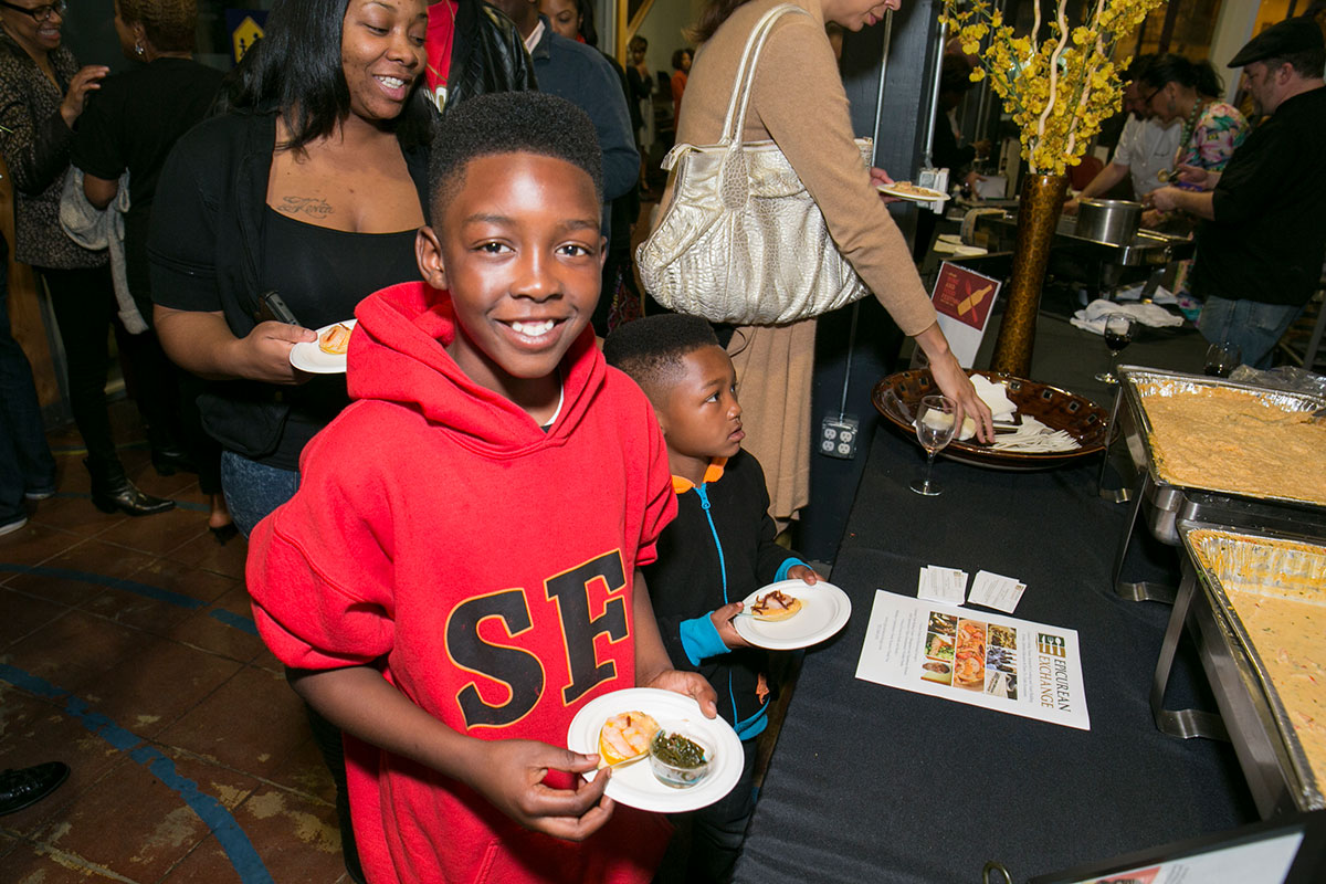 Shrimp_Grits_15-64.jpg