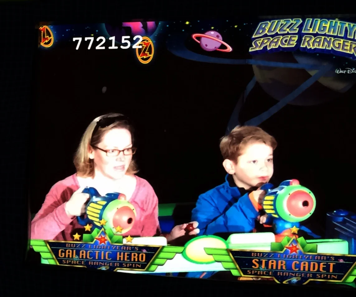 I did not pay for these photos. I took shots of the screens at the end of the ride. Which was a good move, because I needed that cash for the bribery balloon.