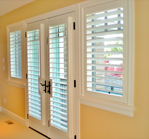 Newport Custom Shutters 14a.JPG