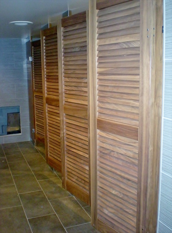 Louver doors 3.jpg