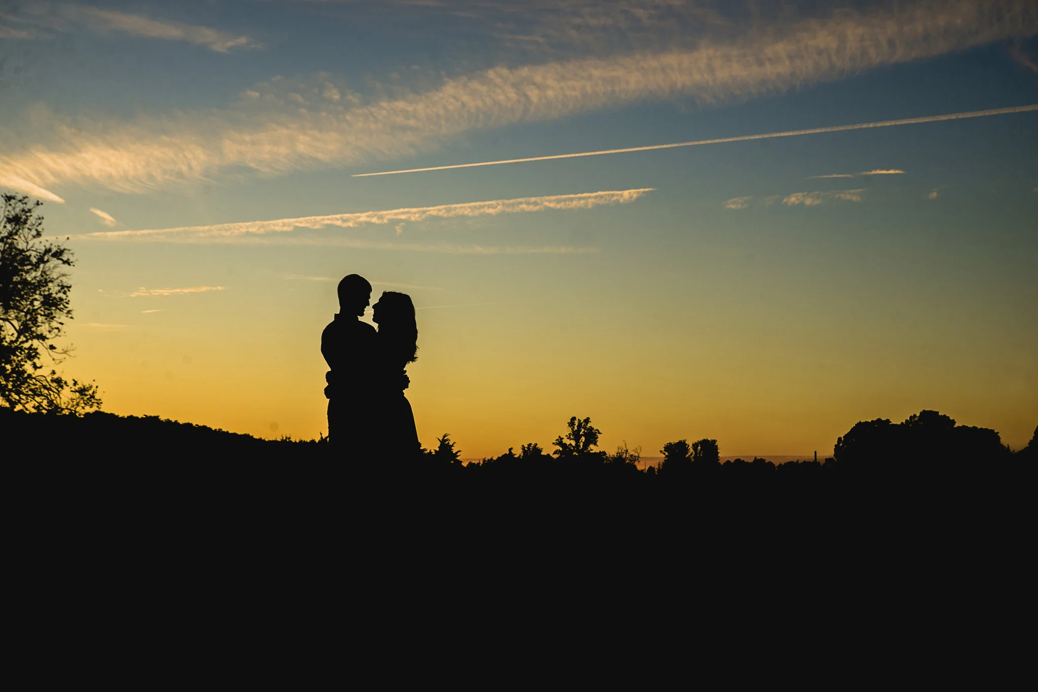 field_barn_engagement_session_sunset_golden_romantic_rustic_lynchburg_va040.jpg