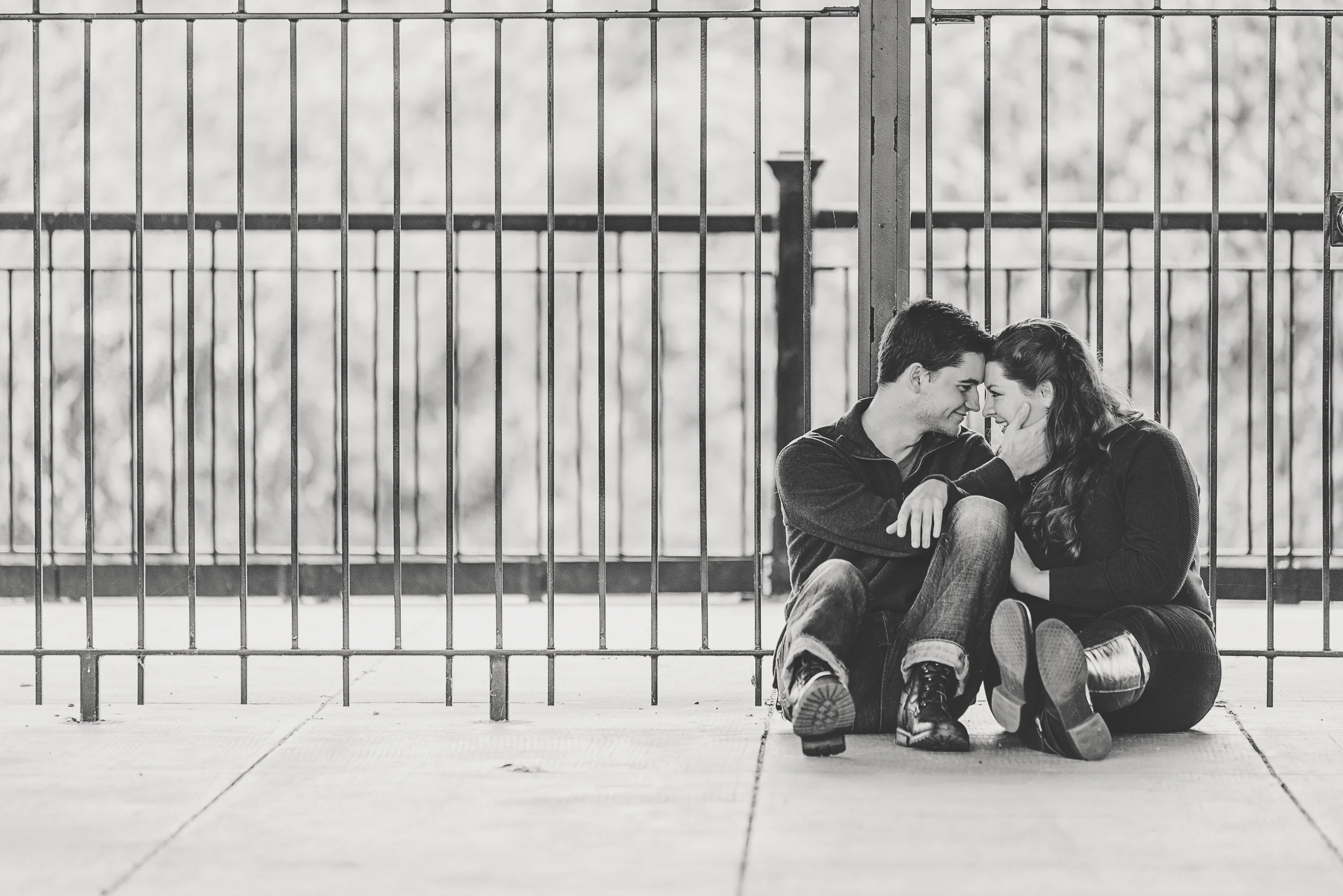 downtown_travel_park_fall_engagement_session_lynchburg_va004.jpg